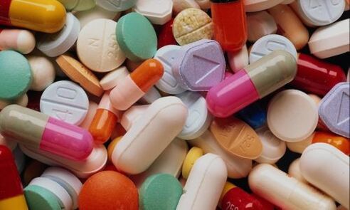 Les antibiotiques pour la cystite sont prescrits après des analyses